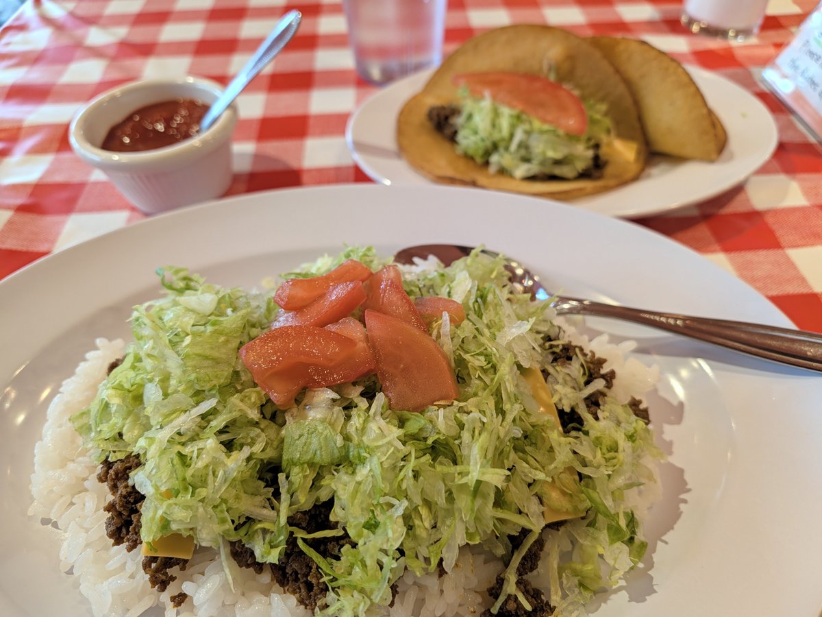 Ry_Com_X's tweet photo. 『メキシコ』はタコライスも美味い😋 https://t.co/JDWmjEzb6m