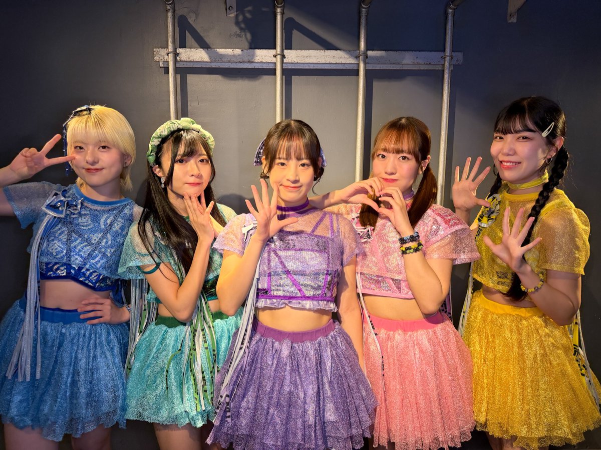 ABCIDOLofficial's tweet photo. 【#ABCIDOL】
at YOKOHAMA COAST garage+

＜BLACK STAGE＞
次の出演者はアップアップガールズ（仮）(@uugirlsofficial)です💖

真っ直ぐに上向け 仰げ この空を

#アプガ #ABCIDOL1024 #当日券販売中 https://t.co/ly34nfVO8v