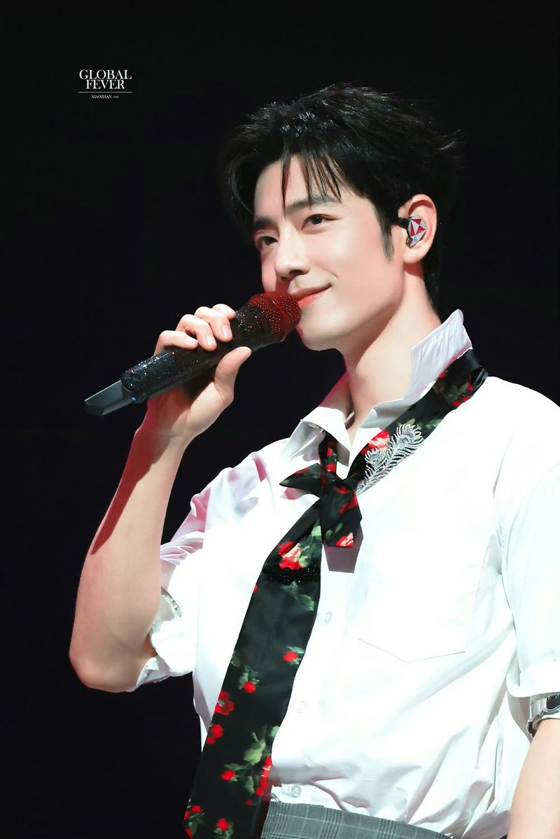 Aorjang's tweet photo. รูปแม่ Global ยังคงเป็น MVP ของงานเสมอ 😍❤️❤️❤️ สวยเด็ดมากทุกรูปอะ 

ว่าแต่ถ่ายเป็นพัน ช่วยแปะเยอะๆ หน่อนได้ไหมคะ 😆✨(1) 

HERE COMES OUR EXIT NANJING1 #XiaoZhanConcertxNanjing1 https://t.co/W6B2BRwP9o