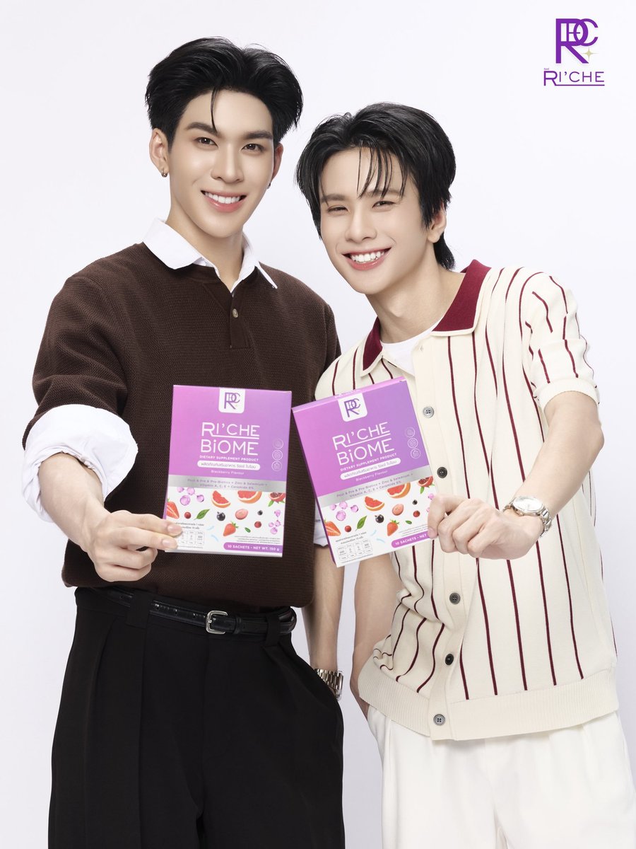 TrendForAAS's tweet photo. ขอแสดงความยินดีกับ “อู่อู๋ ธนภูมิ เศรษฐสิทธิกุล” @Auautnp และ “เซฟ วรพงษ์ วาเลาะ” @savewrg ที่ได้รับเลือกให้เป็น “PRESENTER ของผลิตภัณฑ์ RI’CHE BIOME” ✨

และขอขอบคุณ @Riche_biome ที่ให้อู่อู๋และเซฟได้เป็นส่วนหนึ่งของ Ri’che  เป็นปีที่ 2 อย่างเป็นทางการนะคะ 🥰🫶🏻

#RicheBiomeXAuauSave
#AuauSave #อู่อู๋เซฟ
#Auautnp #Savewrg