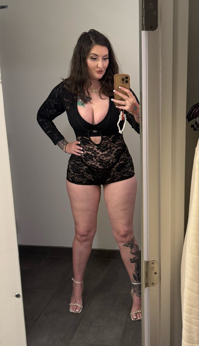 TwerkingElle tweet picture