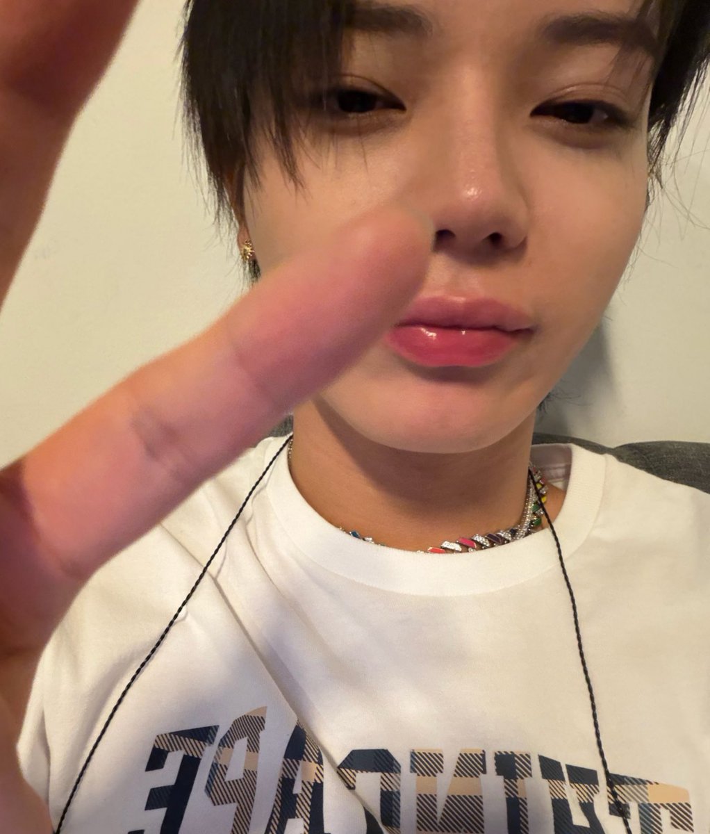 oyuliesm's tweet photo. https://t.co/xj8IC9FFHv
