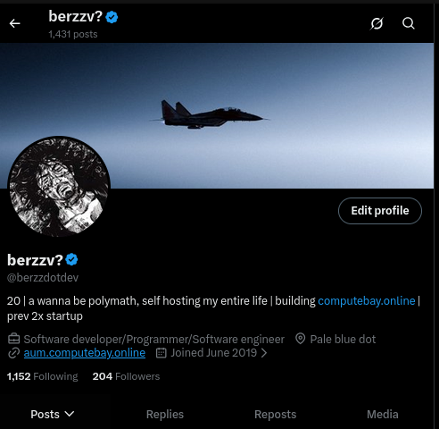 berzzdotdev's tweet photo. We have officially overcome my instagram follower numbers, except, idk shit about the 200 of you haha! https://t.co/Qa0W2C0PcJ