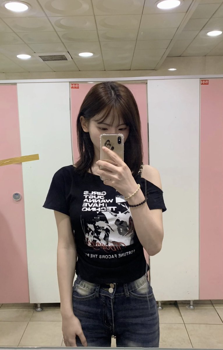 oneZVR's tweet photo. 09 ㄱㅈㅈ

#지인 #지능 https://t.co/8u6iMNjdxB
