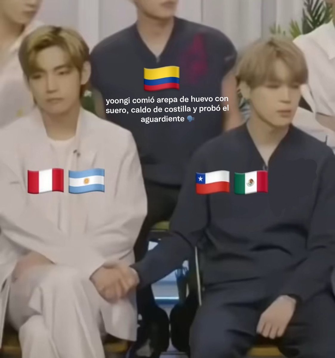 MariaLachimolal's tweet photo. Esta imagen me mató jajajajjajajaja 100% real no fake. Nosotras estamos como espectadoras o en nuestro delulu o ya con la tusa superada disfrutando de lo que queda de los conciertos en Sur América https://t.co/mCd4I91wjz