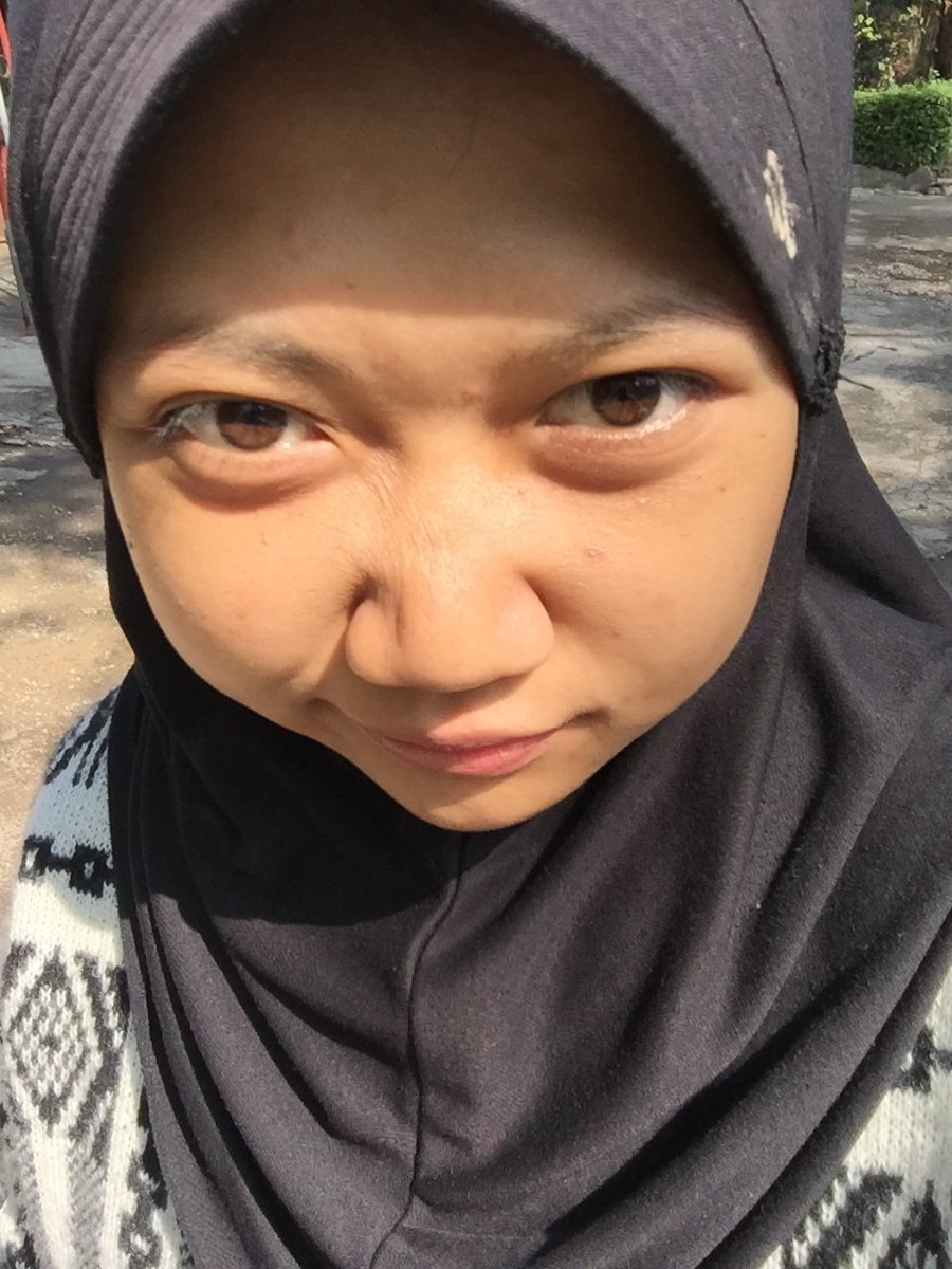 jhrside's tweet photo. ada bgt perbedaan angin bandung dan angin cikarank nya😃 https://t.co/sN9yT0Jqlk