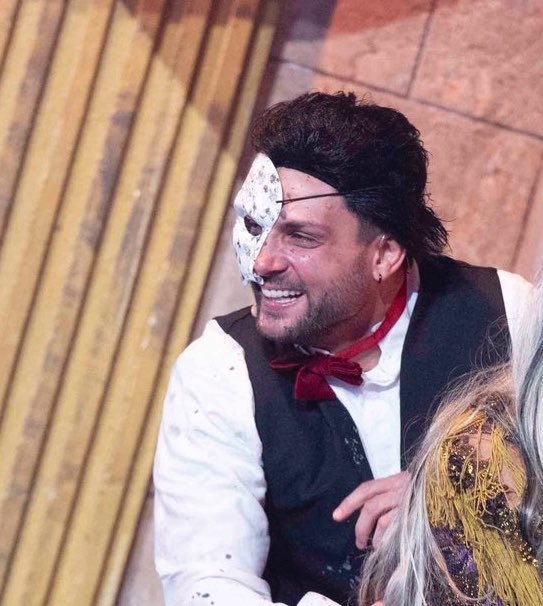 Julissa__peru's tweet photo. Todo hermoso 😍😍😍 me encantó 🎭
NICOLA X ME CAIGO DE RISA 
#NicolaPorcella https://t.co/HJ3c6maK8m