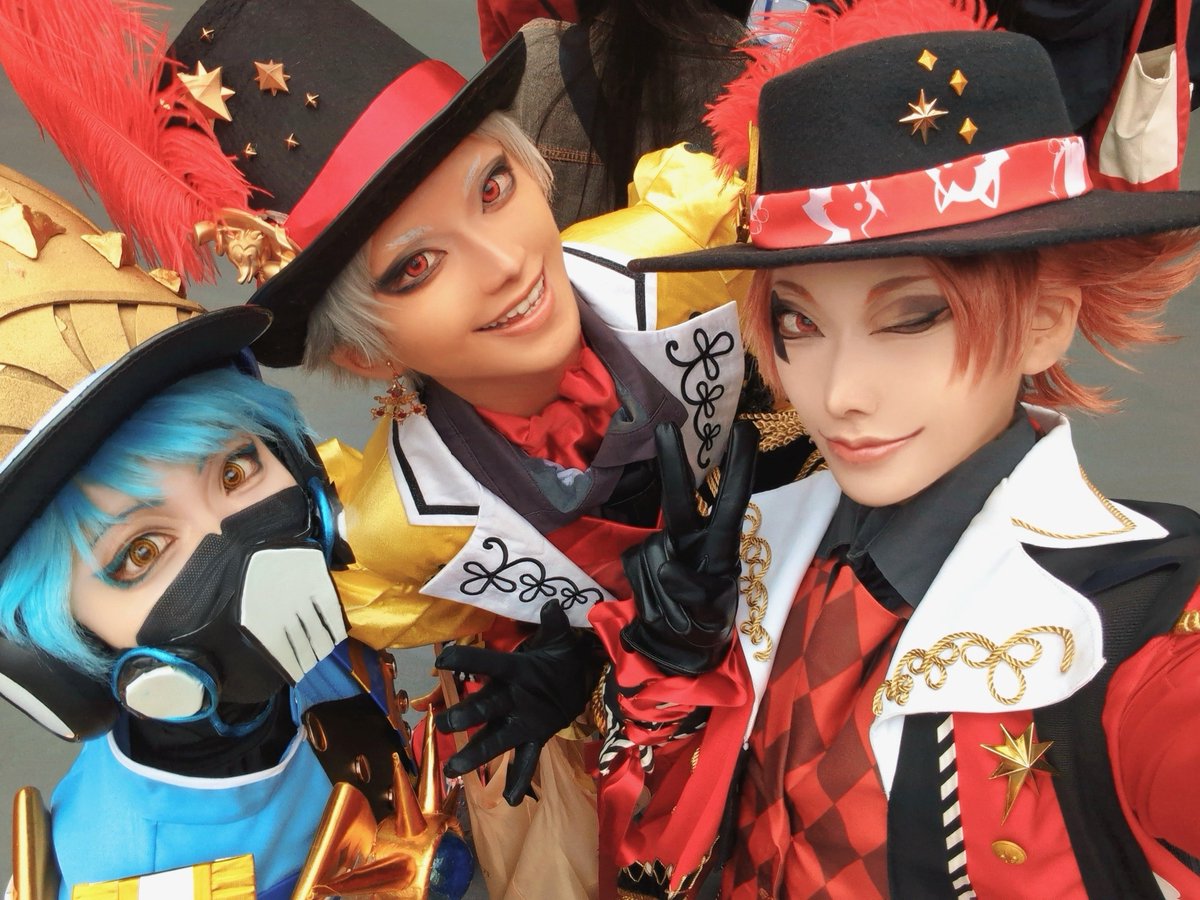 naninu_n's tweet photo. レイバッパ〜❤💛️🩵✨✨

#Dハロ仮装2026 
#Dハロ仮装ツイステ https://t.co/VhBWaSVn5m