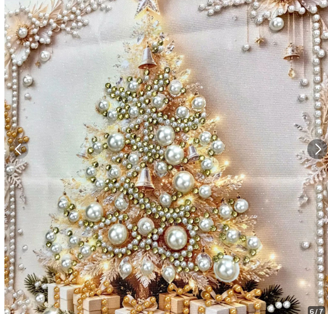 cocorety39's tweet photo. 【福祉施設制作】ふわふわせかい作　ダイヤモンドアート　「ホワイトクリスマス」NO.5756で検索
白いクリスマスツリーがパールとゴールドでキラキラ輝くダイヤモンドアート。雪が積もったような優しい感じで、冬に飾ると部屋がほっこりします。見てるだけで本当にすごく幸せになれますよね。￥1,200 https://t.co/HDo11tKjOL