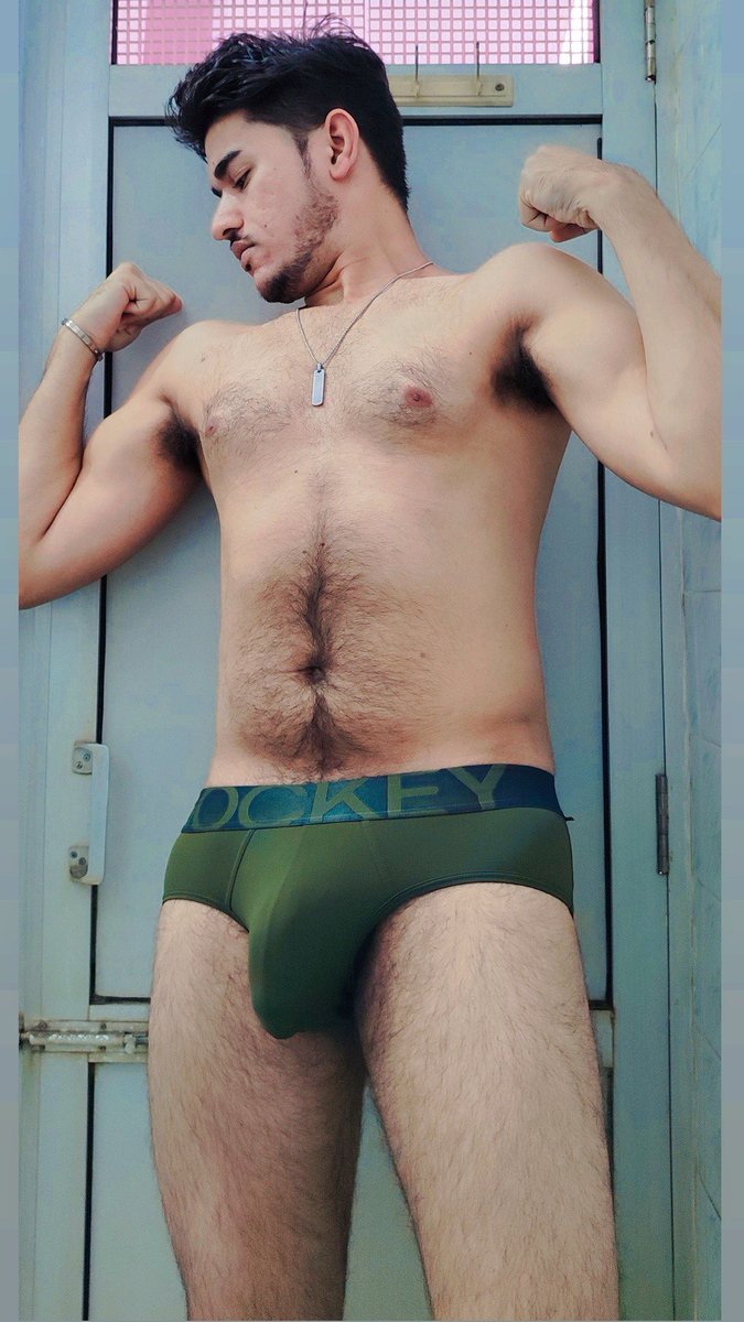TheMassageMen's tweet photo. #underwear look #viral https://t.co/tXwv0NYc3m