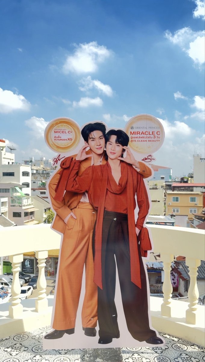 OP_Socials's tweet photo. #OPชวนคุย

มอร์นิ่งค่ะทุกคนนน🍊🌞
วันนี้ใครมาเช็กอินที่ 📍ทรงวาด
กันแล้วบ้างเอ่ย? 

แวะมาแทคในX IG Tiktok และติดแทคเทรนดกันได้น้าา😘

#OPmiracleC #อู๋เซฟเลิฟผิวใสใน3วัน #OrientalPrincessXAuAuSave #MiracleCExhibition

มาร่วมสนุกกิจกรรม Oriental Princess Miracle C Exhibition ได้
🗓 24 - 25 𝙊𝙘𝙩 𝟮𝟬𝟮𝟲 
⏰ 10.30 - 18.30 น.
🎟️ Free Entry
📍สถานที่จัดงาน : 𝙈𝙚𝙧𝙘𝙝𝙖𝙣𝙩'𝙨 𝙂𝙖𝙩𝙚 𝙎𝙤𝙣𝙜𝙬𝙖𝙩  6th Floor
🗺 𝗚𝗼𝗼𝗴𝗹𝗲 𝗠𝗮𝗽 : https://t.co/9zRVElo543…