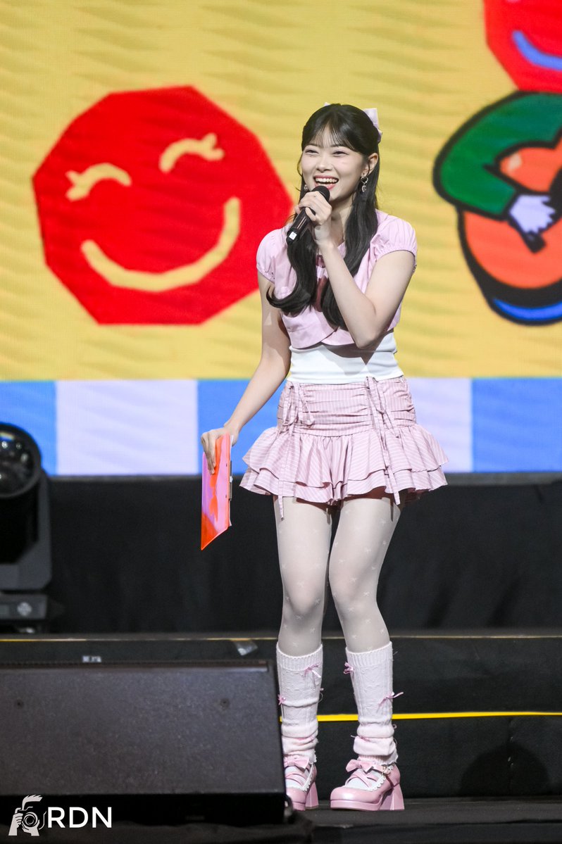 RDNADN's tweet photo. .@A_FionyJKT48 || 241026 Ayo Senyumlah Meet &amp; Greet https://t.co/D9xVnQOBTV