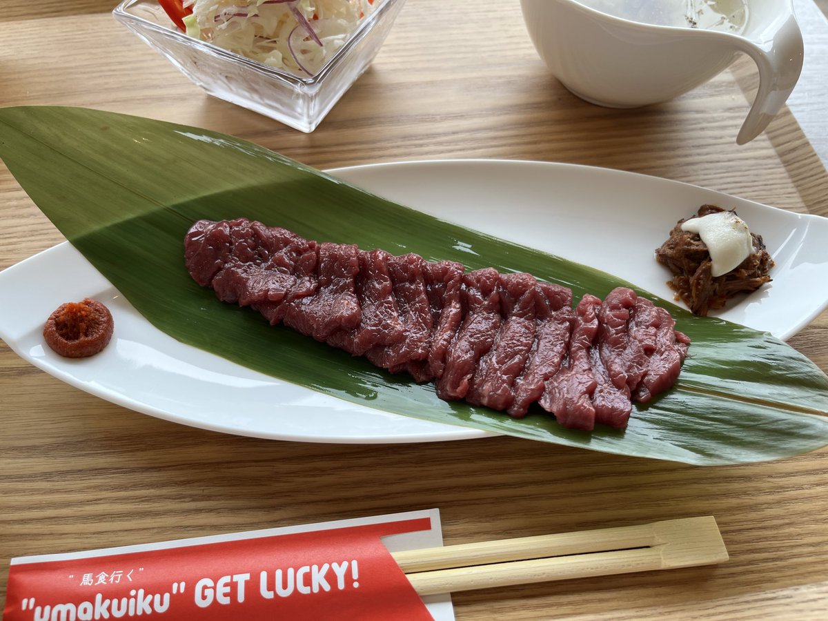 offzo0201's tweet photo. 馬刺しも食ったし、
野口英世記念館は有料だし、
雨だしそろそろ帰ろう https://t.co/rJp7KjVr7w