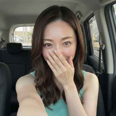 gressida_greace's tweet photo. 45歳でもいいなら迎え行けます。  
運転苦手なので変わってもらってもいいですか？？？笑 https://t.co/jT6nPBBtMd