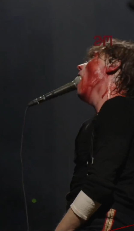 cliffordsfangs tweet picture