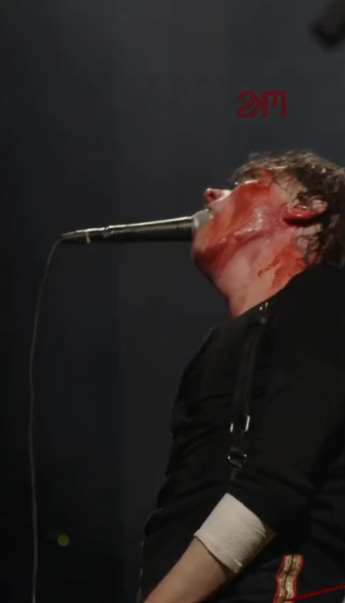 cliffordsfangs tweet picture