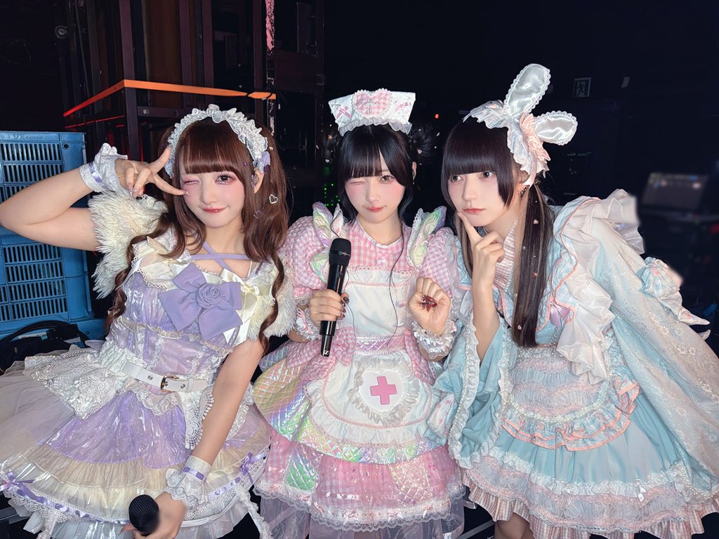 KYURUSHITE's tweet photo. #キャロフェス ありがとうございました♡
とっても可愛い衣装着用させていただきました🎀
どうでしたか〜？

#きゅるして が気になった方は、ぜひ11/14(土)Kアリーナ公演お越しください🌟
🔗https://t.co/DxsINZ9KD9 https://t.co/WKgIxqp9af