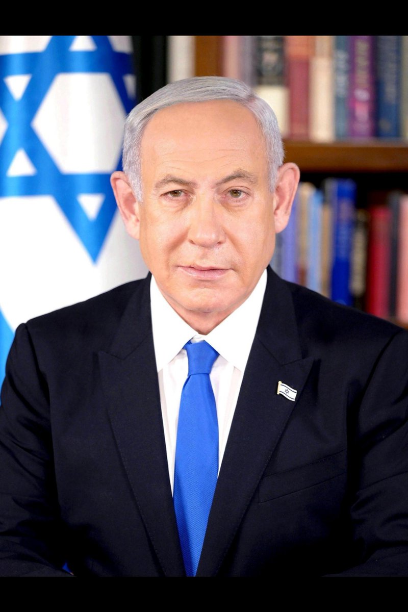 FrontIntelX's tweet photo. BREAKING 🇬🇧🇦🇷🇮🇱

Israeli PM Benjamin Netanyahu has reportedly instructed Israeli diplomats to support UK–Argentina negotiations over the Falkland Islands’ future and acknowledge Argentina’s “historical connection” to the territory.

The move could strain Israel–UK relations. https://t.co/yQXjz2r4yi