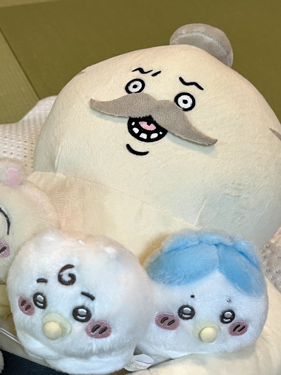 puruyasama's tweet photo. 子守を…な！！ https://t.co/uhdyWVEh5R