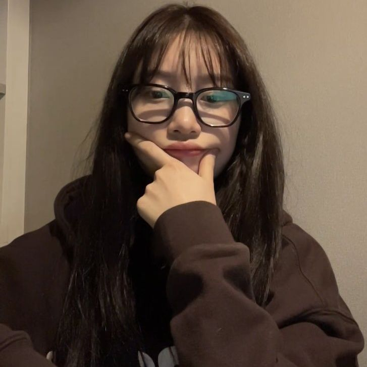 rosavelry's tweet photo. Nanti malam aku muncul lagi, sekarang mau break dulu buat peregangan. Kita semua jangan terlalu lampiran di hari pertama, okay? Kita nonchalant dulu, okay, guys? Jangan lupa mandi dan menyegarkan diri, makan juga. 

P.S. Maaf kalau masih banyak yang belum terbalas. Nanti kita tuntaskan pas ngobrol lagi, okay?