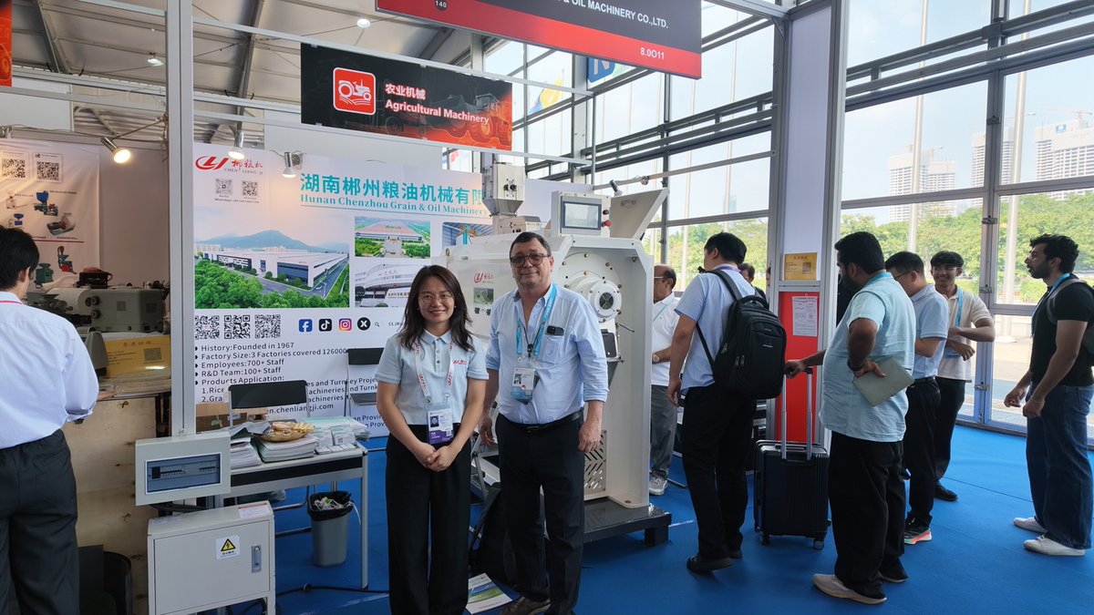 cljricemachine's tweet photo. Great connection with international buyers at the exhibition.
 #RiceMillingLine #RiceProcessing #AgriculturalMachinery #RiceFactory #GrainEquipment #MillProject #FoodProcessing #GrainProcessing #AgriMachine #RiceBusiness #TradeShow #MillMachinery https://t.co/EDcJWFH9Gm