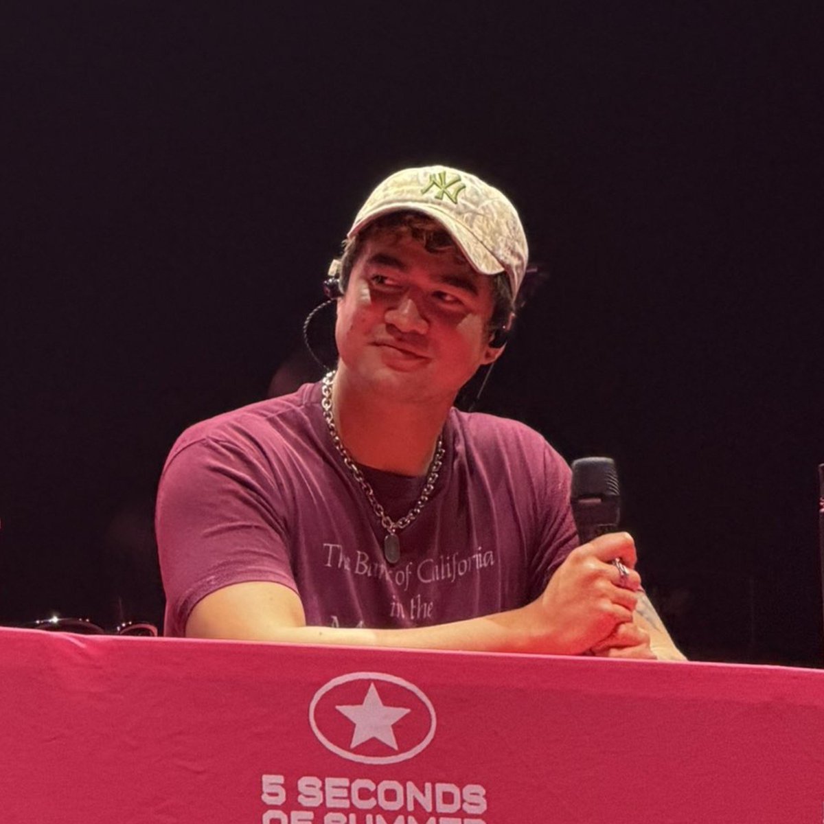 deyyryy's tweet photo. beautiful beautiful beautiful beautiful boyyy...(miss him sm) https://t.co/SW4ah1ocwL