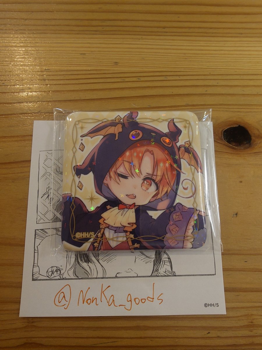 NonKa_goods's tweet photo. 【交換】ヘタリア原画展 20周年 ホログラムスクエア缶バッジ 

譲→ 伊

求→ 中 

※ただいま池袋駅周辺におります。本日手渡し希望。 https://t.co/nBftHAfwjv