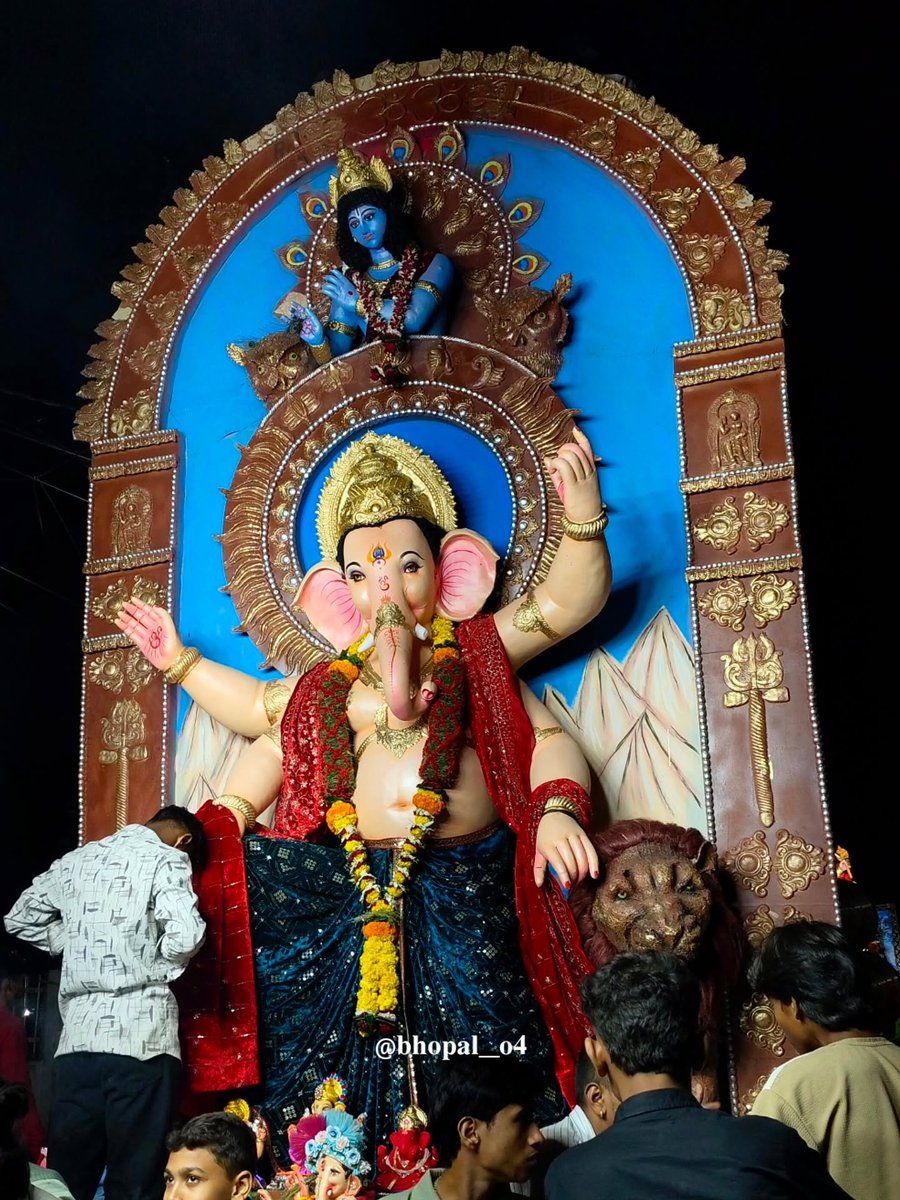 glasnot1990's tweet photo. Tag your bappa. Follow me @bhopal__o4 https://t.co/NZjLCdxDUA