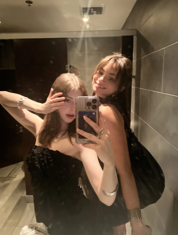WallyFrench's tweet photo. 私達2人掛かりだと日本人5分持たない笑 https://t.co/QgtazBOTrL