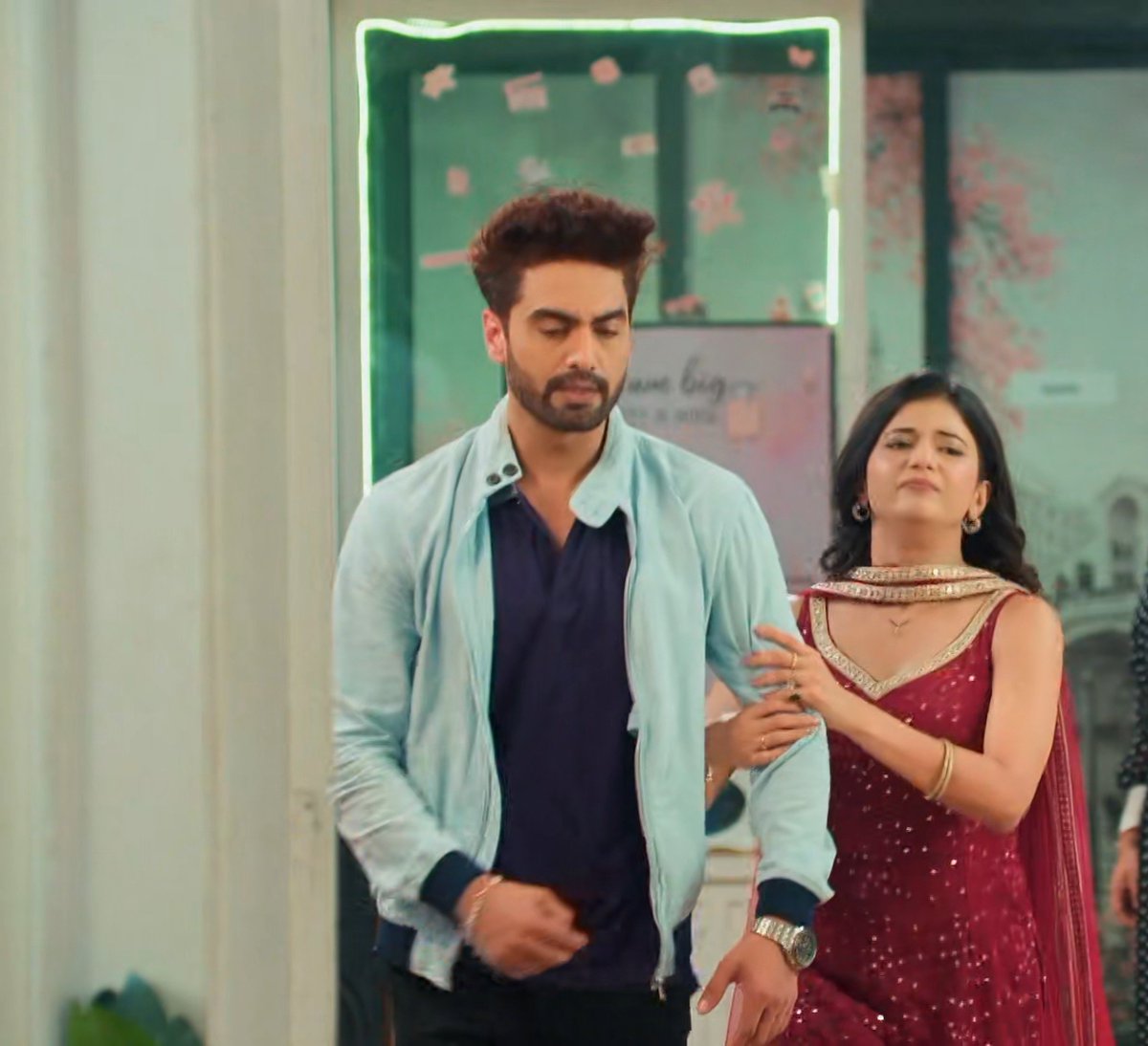 Radhikaspeaks26's tweet photo. Such goofballs!🤩🧿

#Yrkkh #AbhiMaan #AbhiMaanForever #SamridhiiShukla #RohitPurohit https://t.co/awdX6U3BuL
