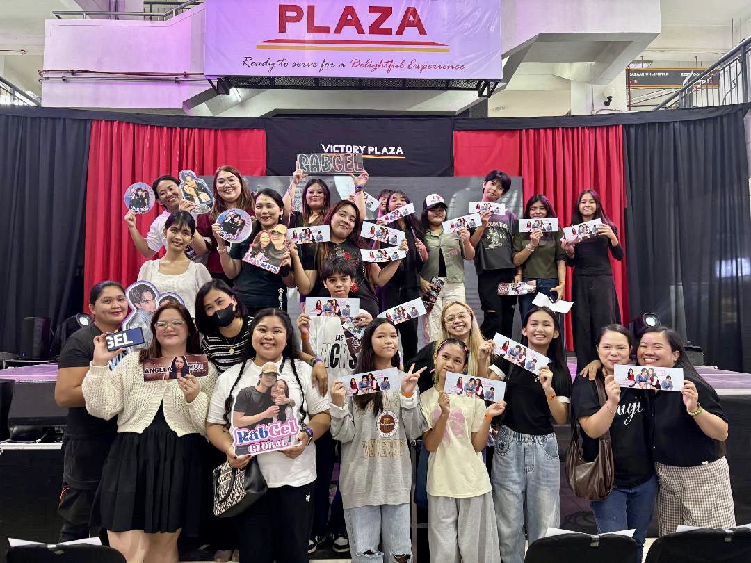 RABGELOFC_'s tweet photo. GELLYBINS CHECKING IN now in Caloocan! 🫡 Attendance is present, energy is ready, and support for our duo is ALWAYS ON! 🩵🩷

#RabGel 
#RabinAngeles | #AngelaMuji https://t.co/xPgbhq0Vir