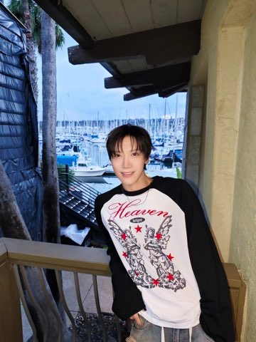 TENzenter's tweet photo. 261024 @TEN_offcl Instagram Update

TEN US SHOWCASE TOUR in San Diego

#TEN_USSHOWCASETOUR_SD
#TEN_USSHOWCASETOUR
#TEN_OUTWEST 
#เตนล์ #TEN #TENLEE #텐 https://t.co/uBnWlV2esX