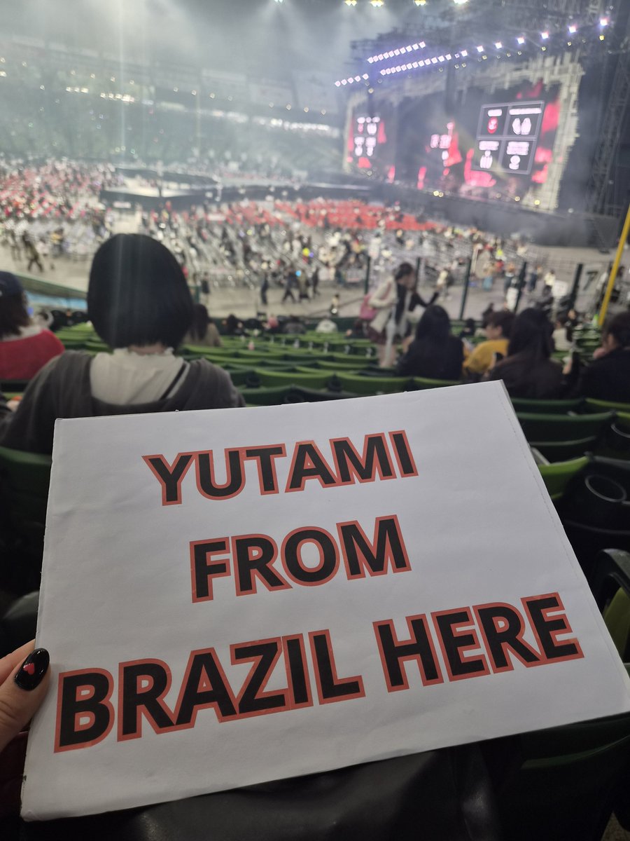 _cherrymotoo's tweet photo. Agora que deu certo eu posso falaaaaa 
Meu presente de aniversário do nct foi ter ganhado o sorteio em agosto 😭😭 https://t.co/eiO5rJZv0s