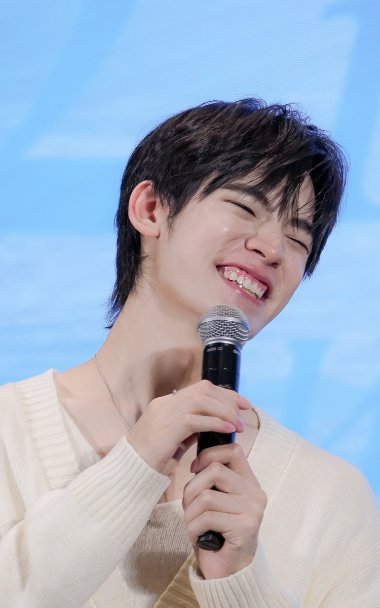 IGet_its's tweet photo. เติมรอยยิ้มม

#HappyLittleWorldWithPor
#porsuppakarn https://t.co/Jaag4Z2hGI