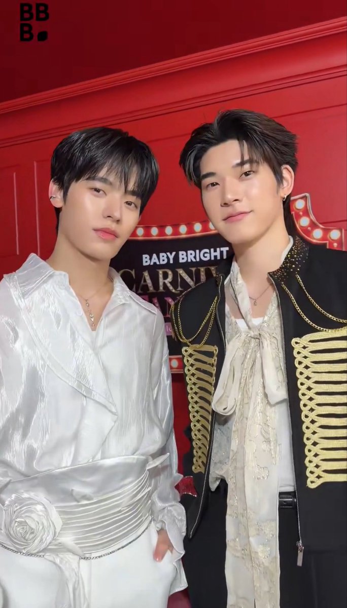 khanannnnnnn's tweet photo. แวะเช็คชื่อทีมหน้าจอหน่อยค้าบบ 🙌🏻🙌🏻

TTP BRIGHTER BY MAGIC

#CarnivalFantasyxTeeTeePor https://t.co/yq6geKlphL