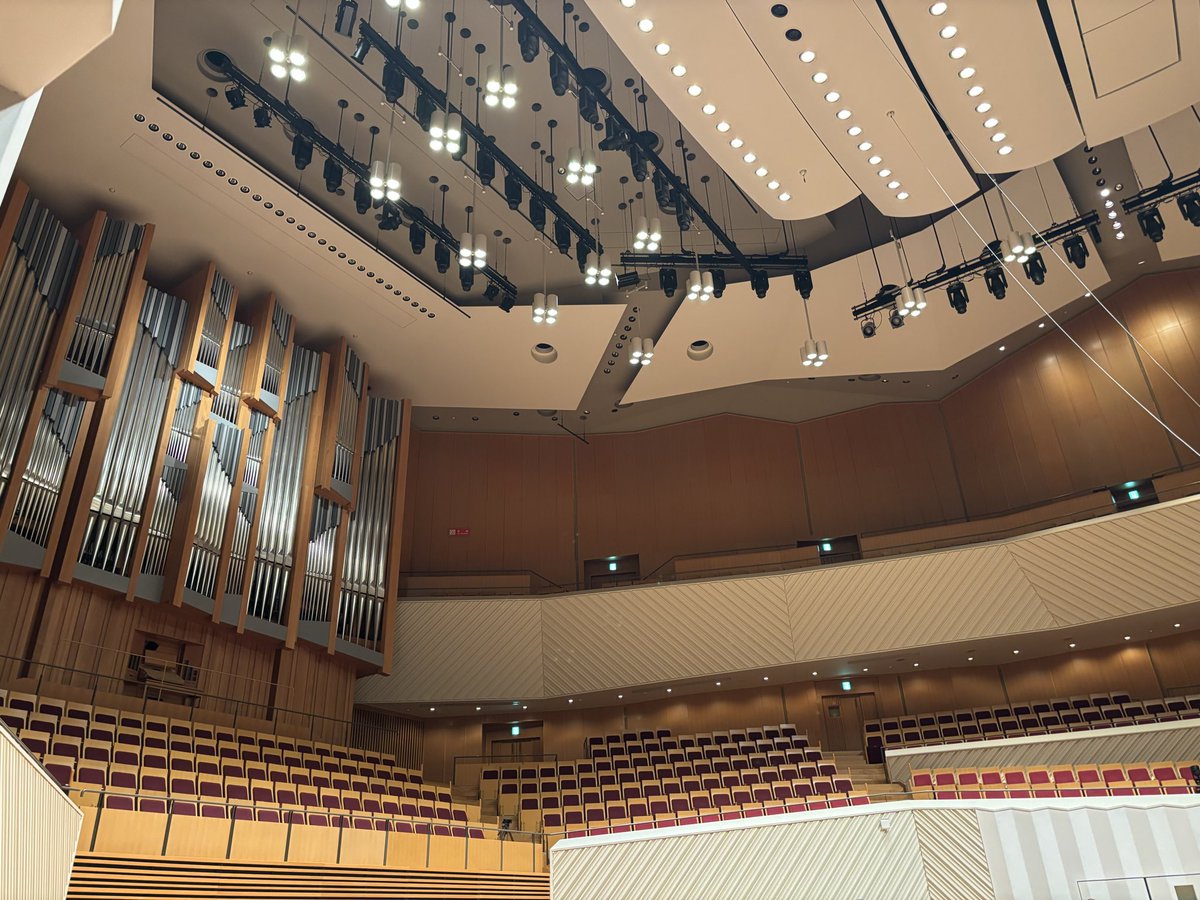 Orche_of_Spring's tweet photo. 第8回定期演奏会は無事終演いたしました。
ご来場���ただきまして誠に有難うございました。 https://t.co/tR5fdXwj8d