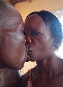 PhotoColman's tweet photo. @BlackisGoldz @NotJustLerato 🤣🤣🤣🤣 https://t.co/9nJkXJ75ch