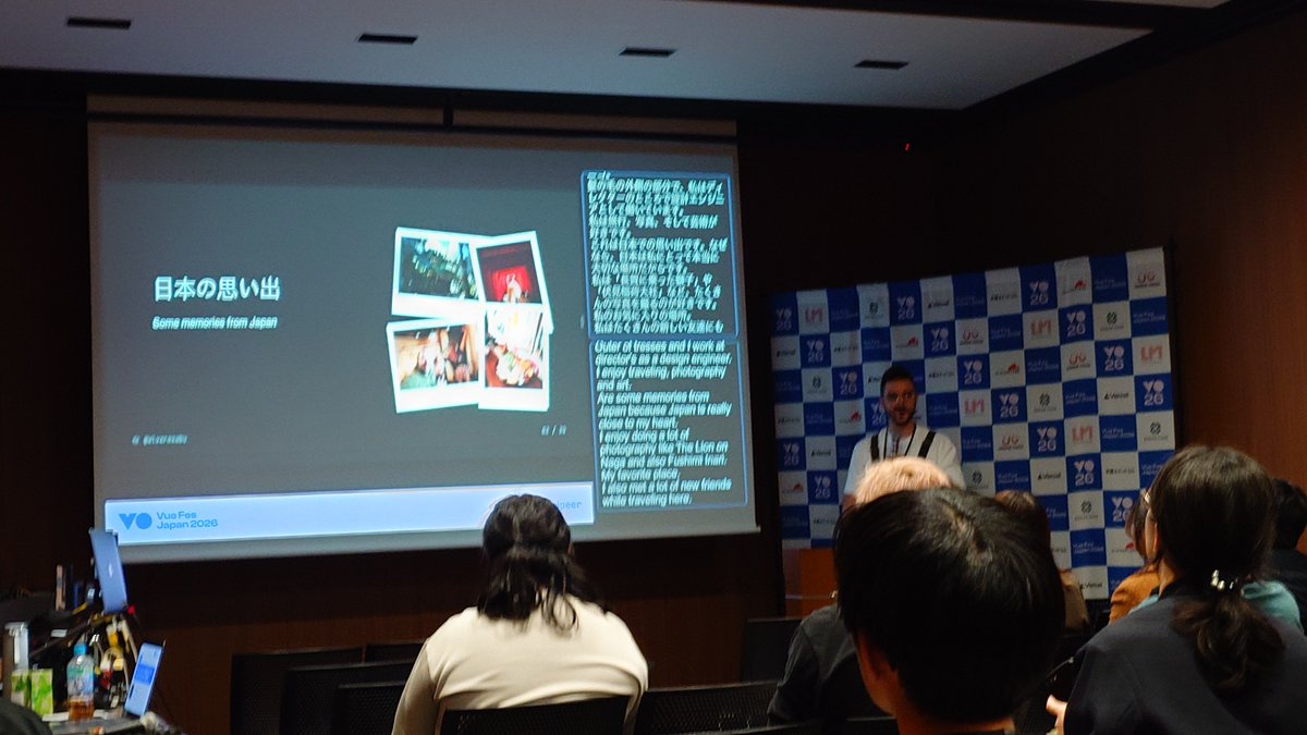 offskip_dave's tweet photo. Listening to @alvarosabu talking about @tresjs_dev at #vuefes ! https://t.co/2eeHRkCxtv