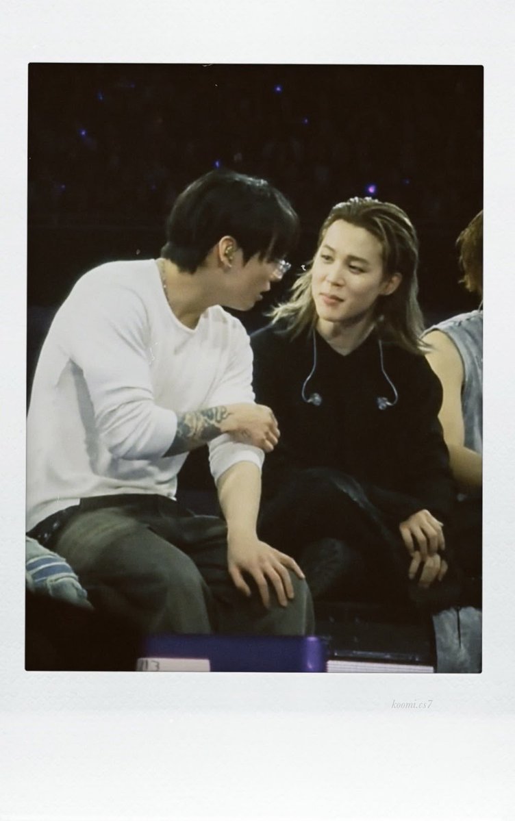 kmnfate tweet picture