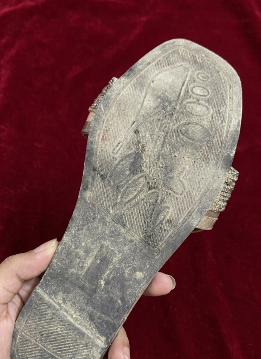 mistressberryy0's tweet photo. I know you like filthy sole 😂. https://t.co/st9NMar5Yr