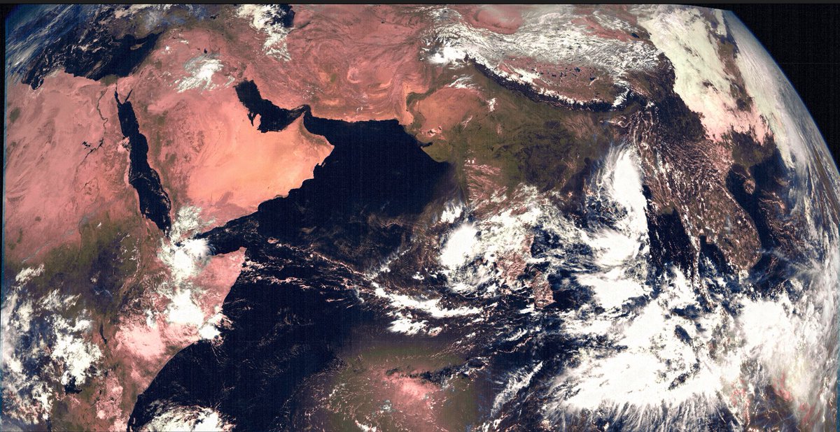 VarunD335755's tweet photo. GOES 15 https://t.co/jW1mgrdqLS