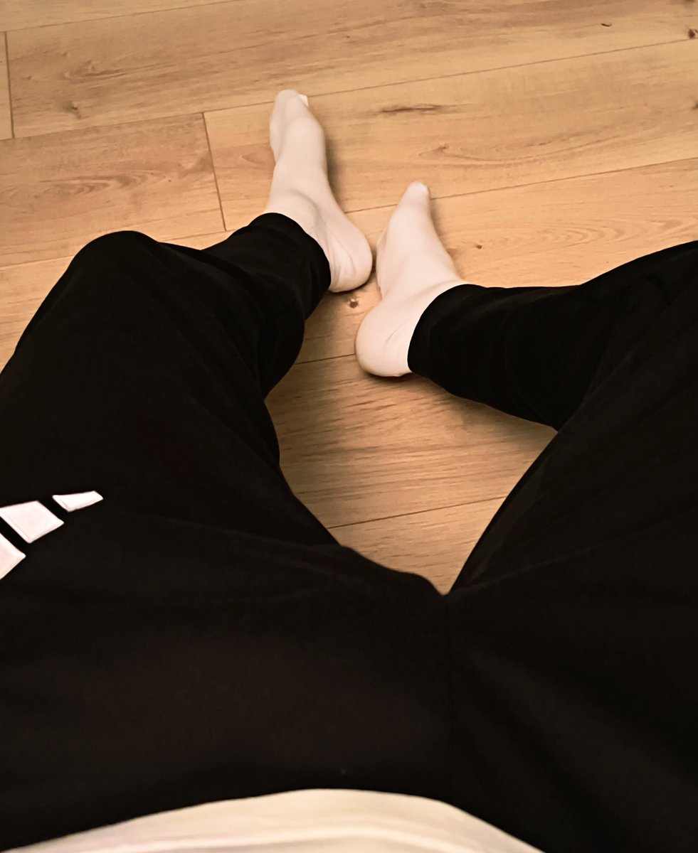 SocksDomKink's tweet photo. Cwele zgłaszać się #master #socks https://t.co/bd1pMlHa4r