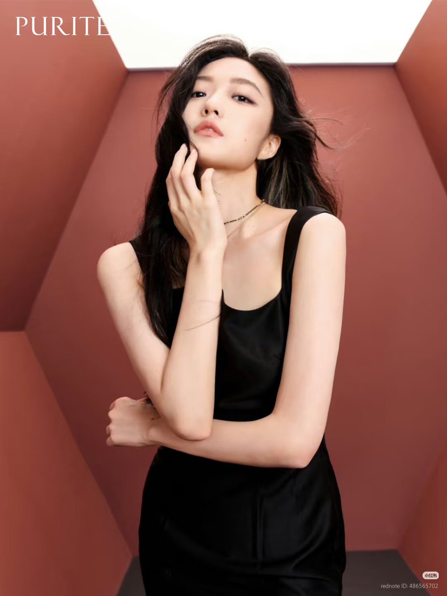 itgirlsq's tweet photo. a Brand account Purité Atelier posted Sun Qian, not sure if this is some new endorsement or not ... https://t.co/TwHcnukil6