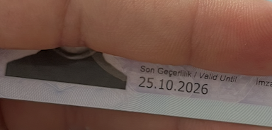 bekognito's tweet photo. lan yarın kimliğimin sktsi geçiyor amk bu ne alaka ya vatandaşlıktan mı düşüyoruz ne oluyor yeni tc mi atanıyor acil destekkkk https://t.co/l9uXQhKMLG