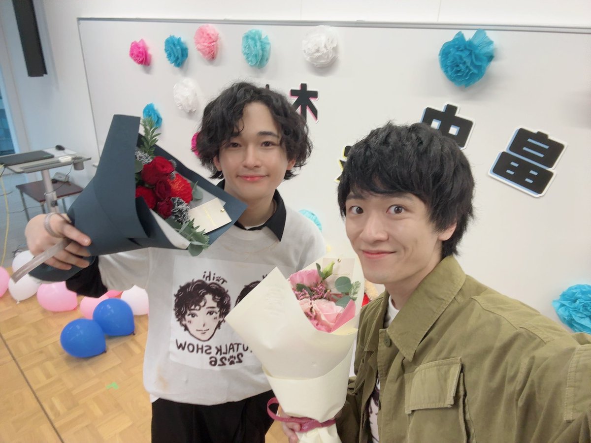 tasuku_kenpro's tweet photo. 日本経済大学東京渋谷校で、木村太飛くんとトークショーしてきました！そういえば現場で会うこともゆっくり話したこともあんまなかったから、これを機にゆっくり話せてよかったなぁ、、、また話そ！楽しかったです！！大学生のみなさんも、きてくださった皆さまも、あったかくてあったかくて、本当に本当に感謝です！！ありがとうございました！！！！