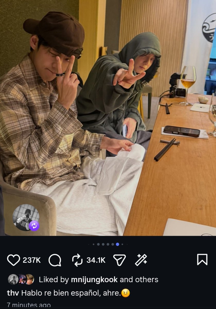 koovarbie's tweet photo. Jungkook already liked &amp; reposted Taehyung's new instagram post (within 6 minutes) 😭 https://t.co/8YAfjxaZlR