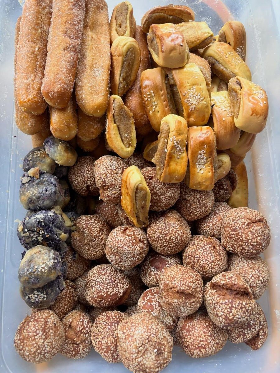 chell762102's tweet photo. Meryenda tayo guys🥐 🍞 ☕ https://t.co/4jPw2XkEe1