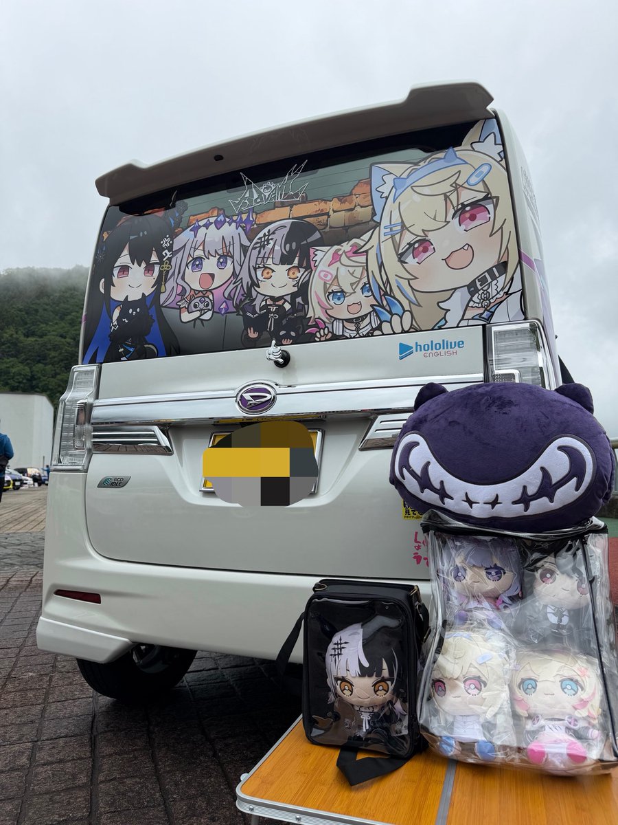 sky_bird0120's tweet photo. シオリん激推し Advent箱推しのオヤジです！
#ホロライブ痛車はいいぞ 
#ShiorinOnAir https://t.co/etCpVXMeVA