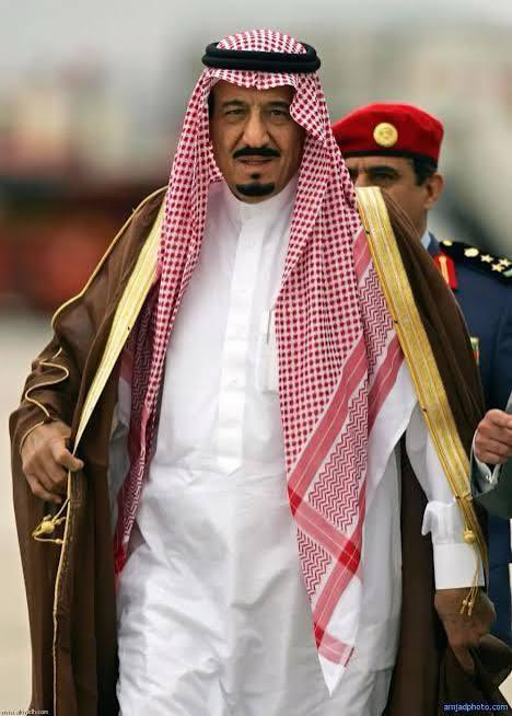 rakans090's tweet photo. صباح القوة والعزيمة والتوفيق والسداد 
صباح #السعودية_العظمى 🇸🇦🇸🇦💚💚 https://t.co/DiJZEtU6PV