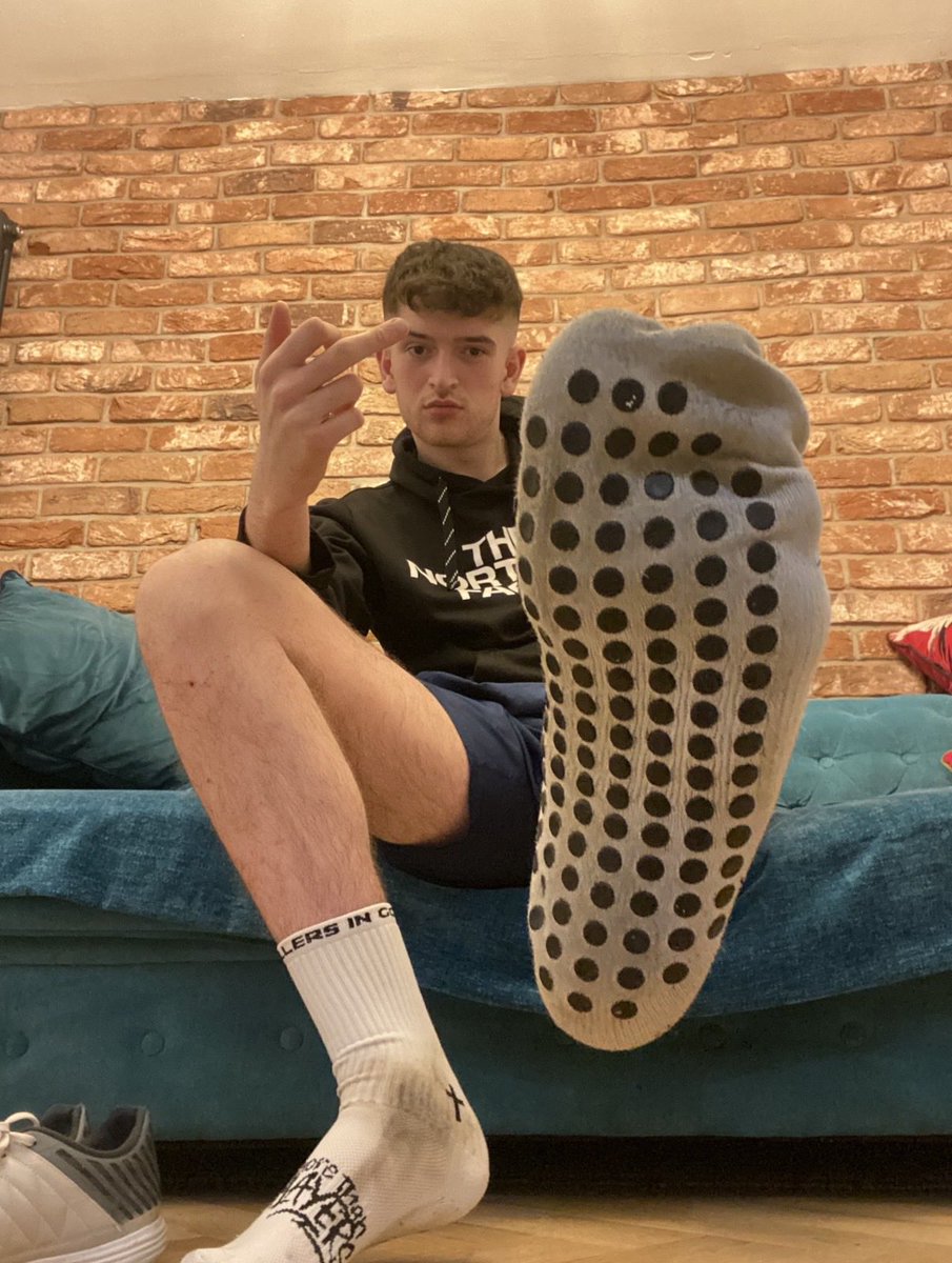 dylanpayne01's tweet photo. Morning boys 💸☕️ I want my morning coffee and breakfast paid for, and I want my DMs full of thank-yous for the privilege. Now that’s the right way for all of us to start the morning, isn’t it? 👣👑 https://t.co/MaDqmgYSMd